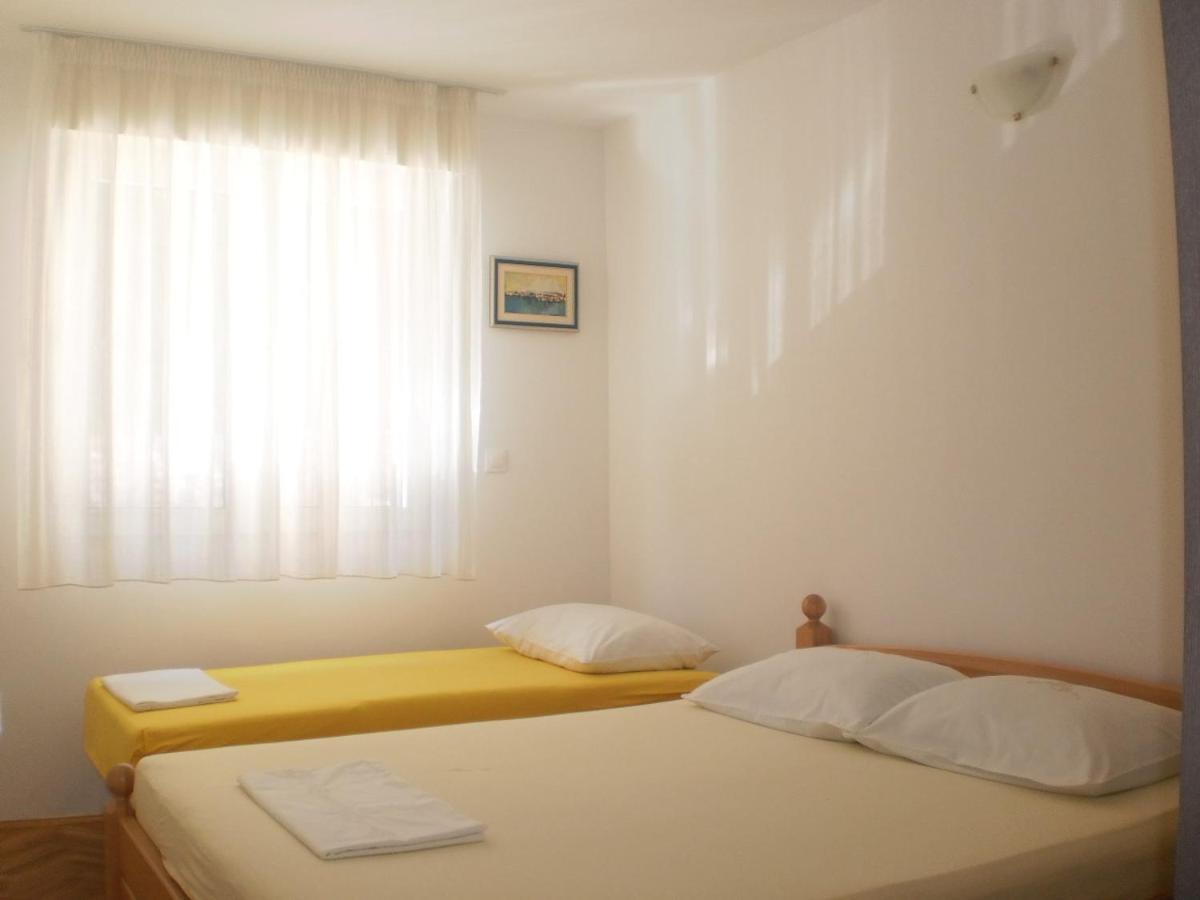 Apartment Lana Omiš Extérieur photo
